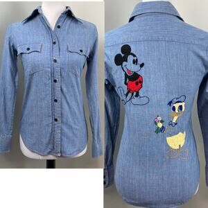 Vintage 70s Moody's Goose Disney Embroidered Chambray Denim Button Down Top